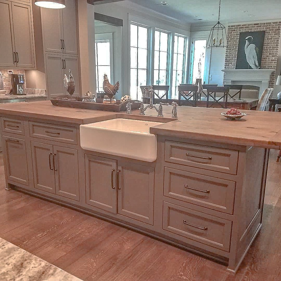White farmhouse kitchen cabinetry by Designer Cabinets